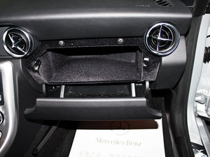 2011款SLK 200 豪华运动型 空间座椅