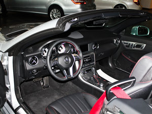 2011款SLK 200 豪华运动型 空间座椅