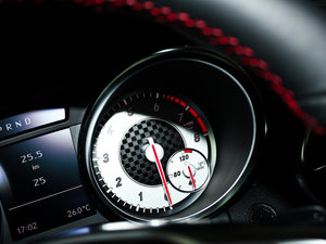 2011SLK 200 A\ п؅^