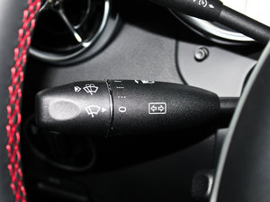 2011SLK 200 A\ п؅^