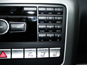 2011SLK 200 A\ п؅^