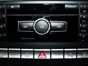 2011SLK 200 A\(yn)(dng) п؅^(q)