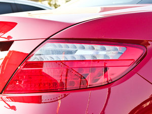 2011SLK 200 r (x)(ji)^