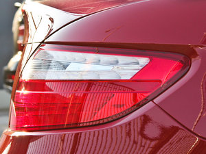 2011SLK 200 r (x)(ji)^