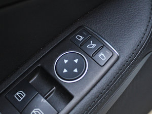 2011SLK 200 r п؅^(q)