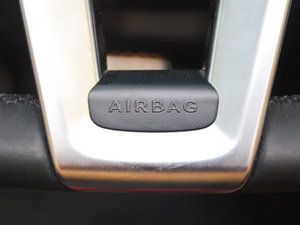 2011SLK 200 r п؅^(q)