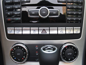 2011SLK 200 r п؅^(q)