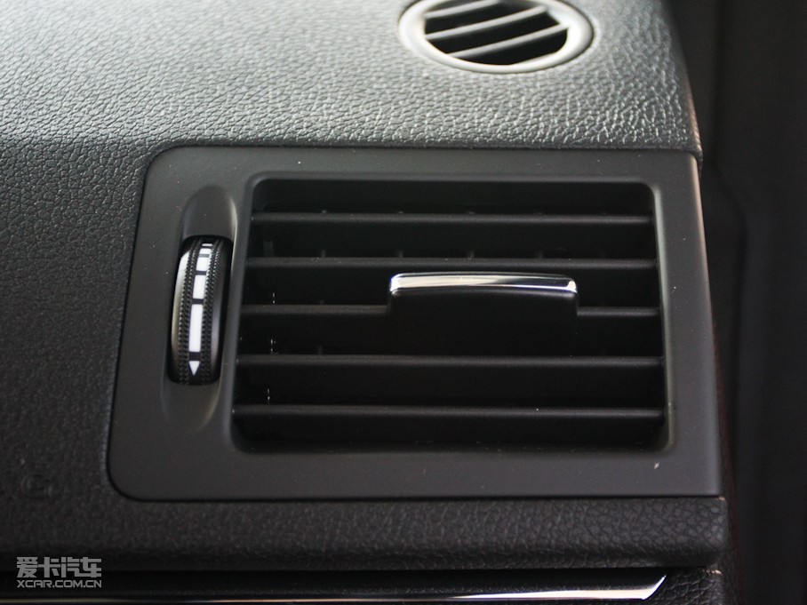 2010YC(M) C 200 CGI