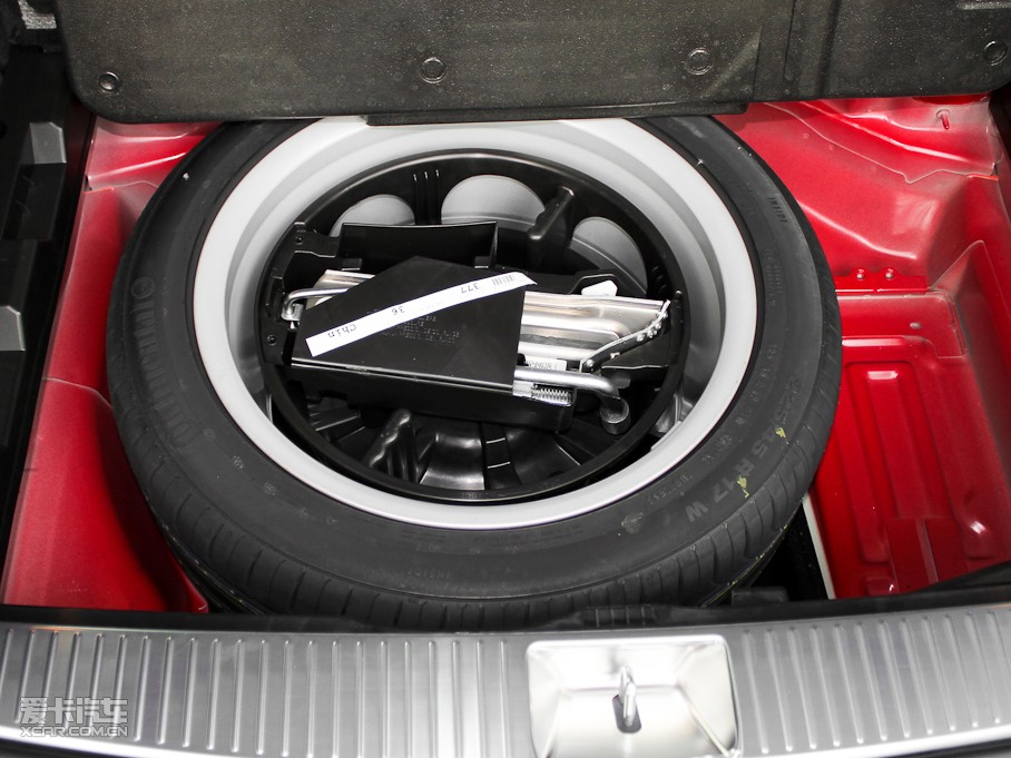 2011YC(M) C 200 r