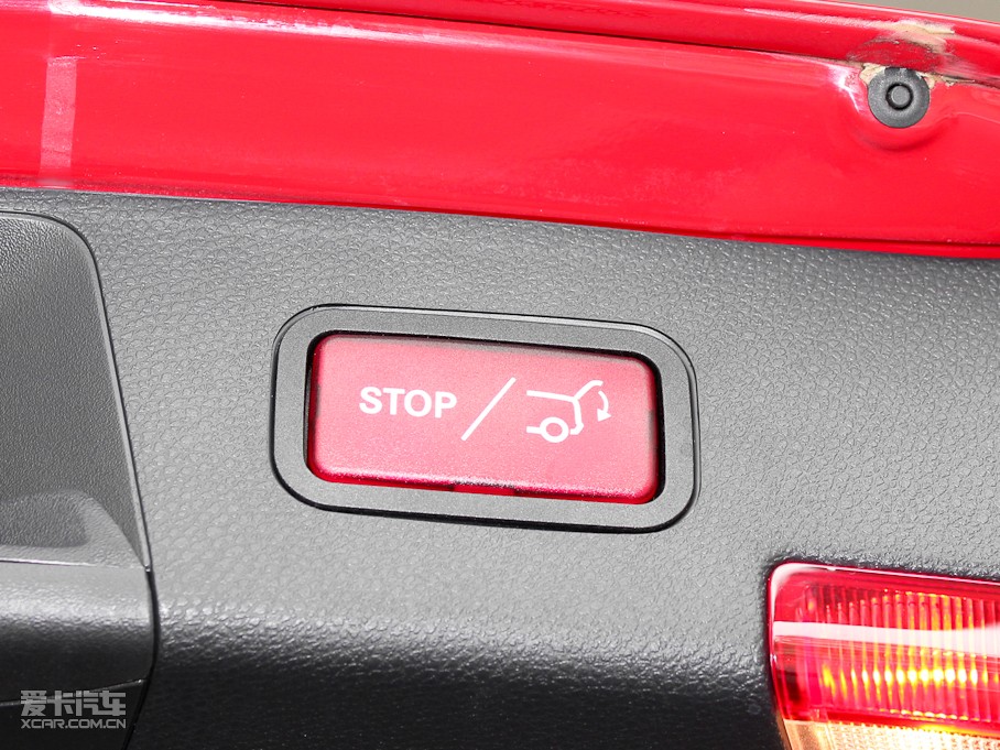 2011YC(M) C 200 r