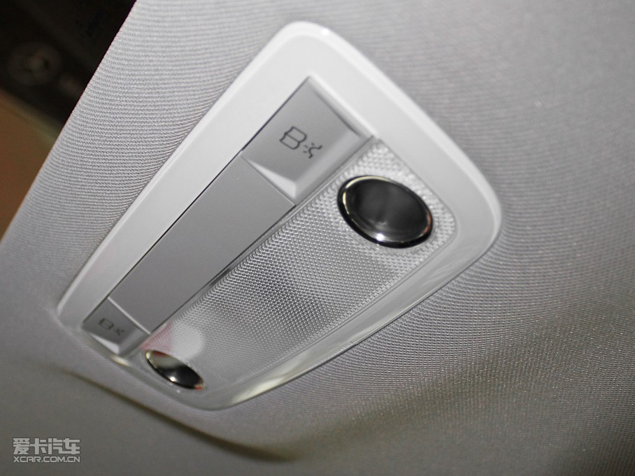 2011YC(M) C 200 r