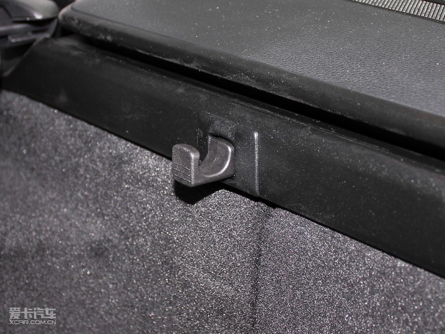 2011YC(j)(M(jn)) C 200 r(sh)