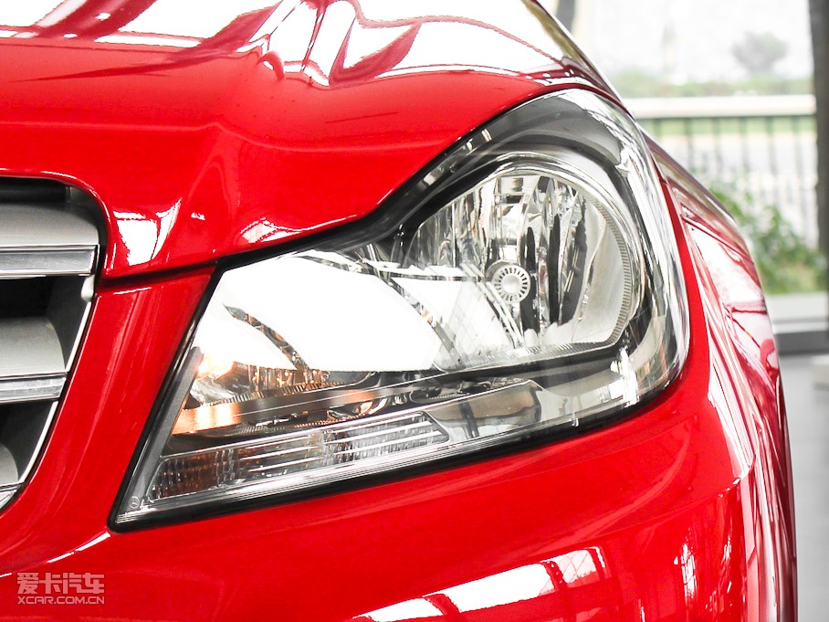 2011YC(M) C 200 r