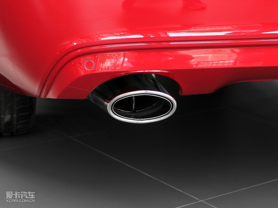 2011YC(M) C 200 r