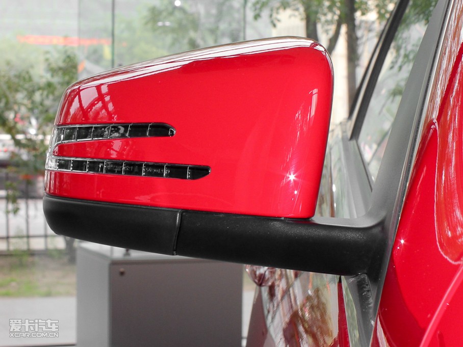 2011YC(M) C 200 r