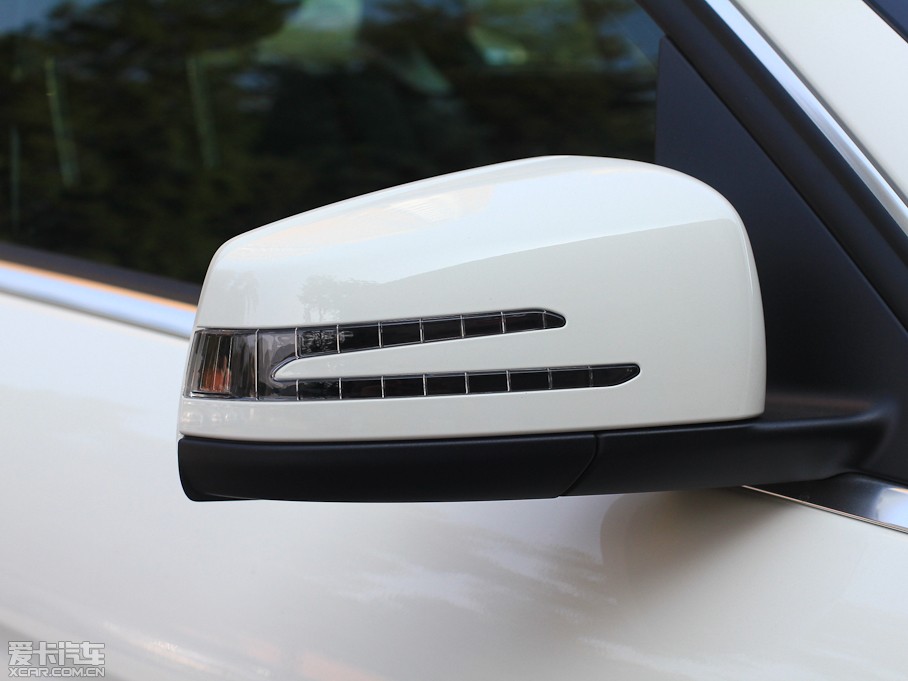 2011YC(j)(M(jn)) C 200 r(sh)