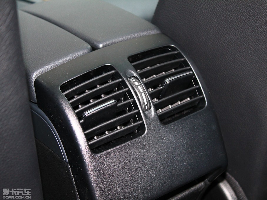 2011YC(j)(M(jn)) C 200 r(sh)