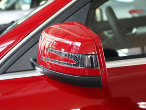 2010C 200 CGI (x)(ji)^