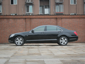 2011款S 350L CGI 正侧（左）