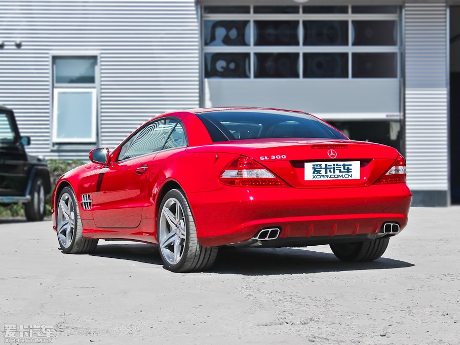 2011YSL SL 300 Grand Edition