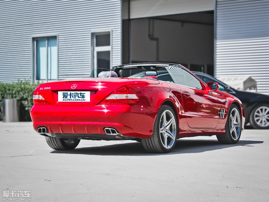 2011YSL SL 300 Grand Edition