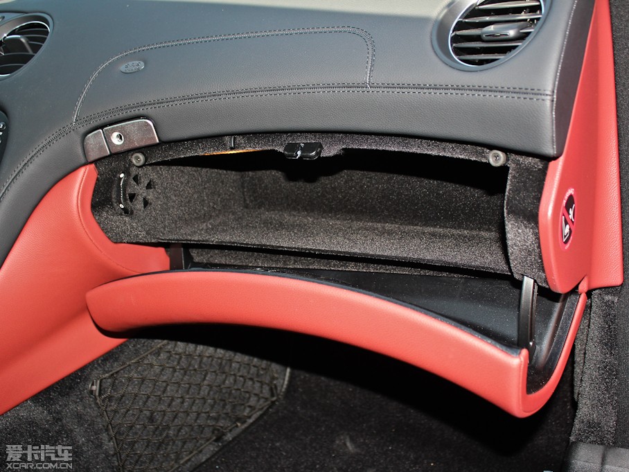 2011YSL SL 300 Grand Edition