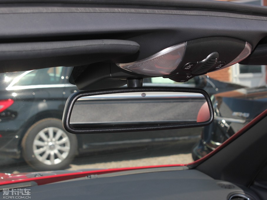 2011YSL SL 300 Grand Edition