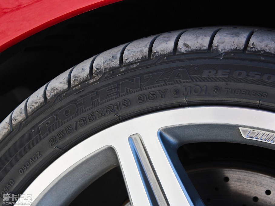 2011YSL SL 300 Grand Edition