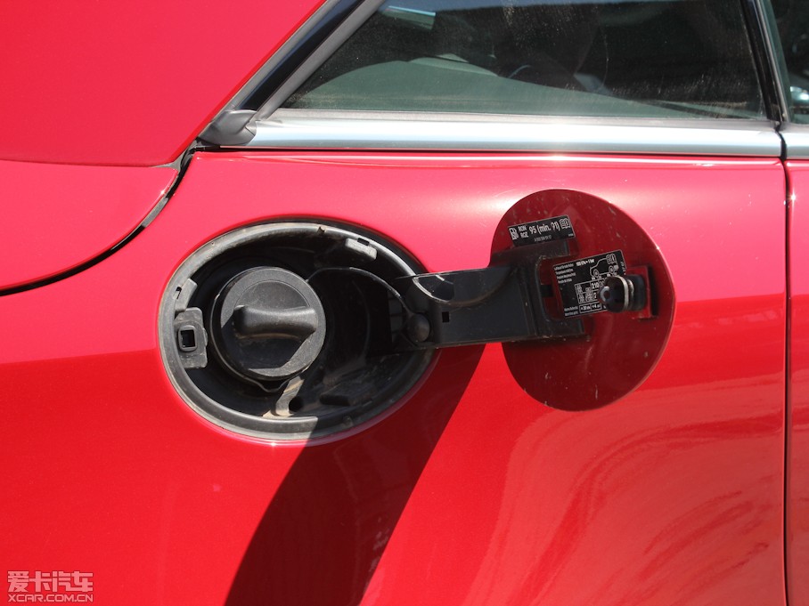 2011YSL SL 300 Grand Edition