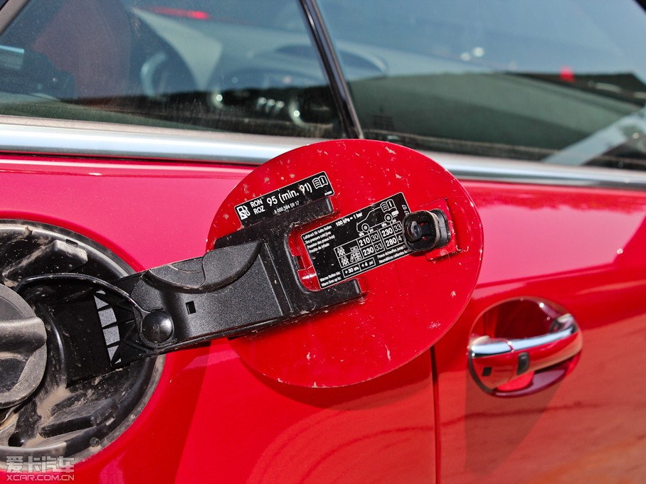 2011YSL SL 300 Grand Edition