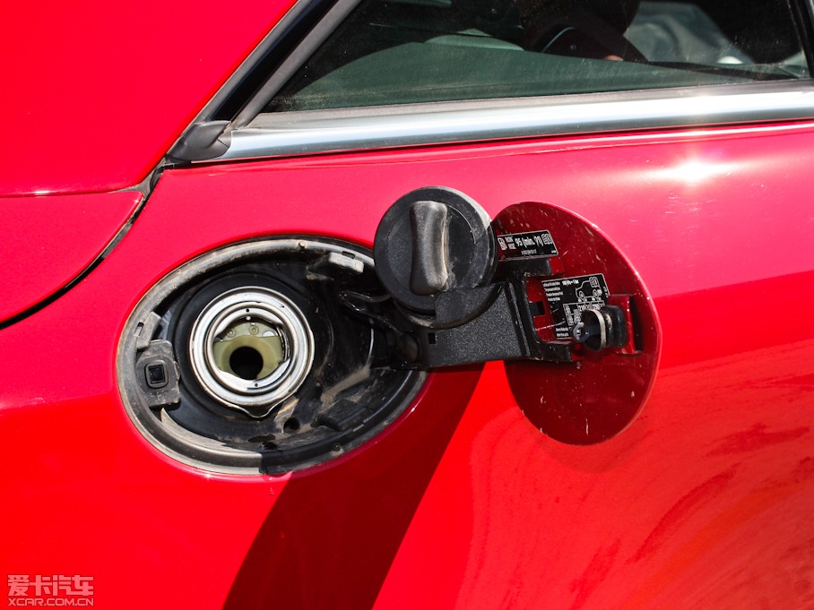 2011YSL SL 300 Grand Edition