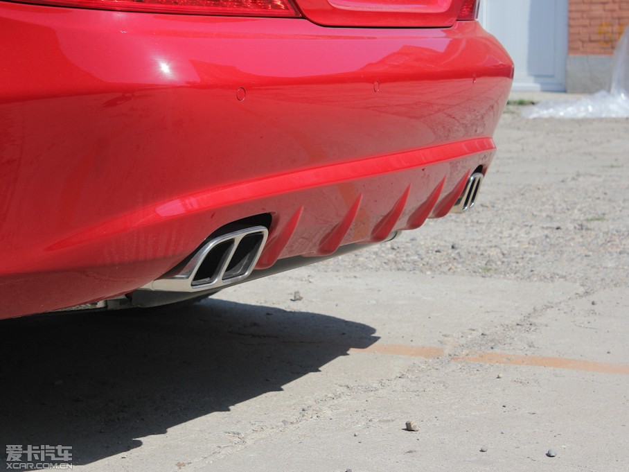 2011YSL SL 300 Grand Edition