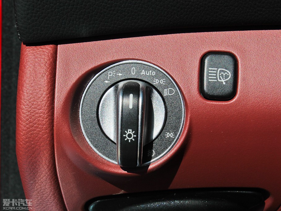 2011YSL SL 300 Grand Edition