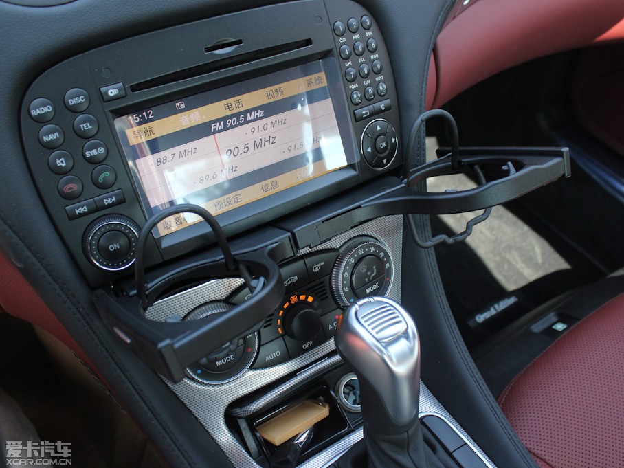 2011YSL SL 300 Grand Edition