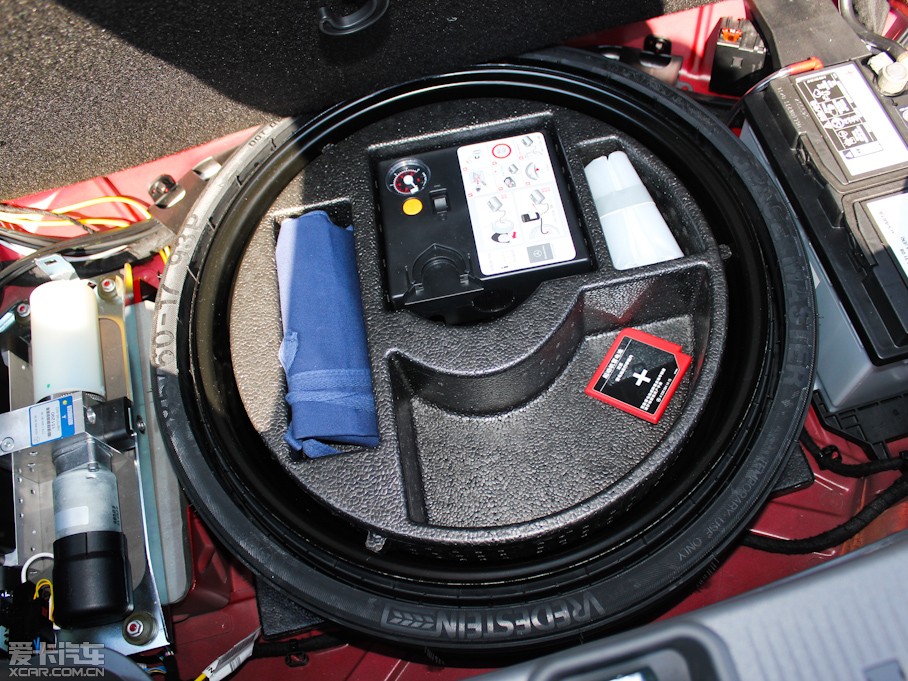 2011YSL SL 300 Grand Edition