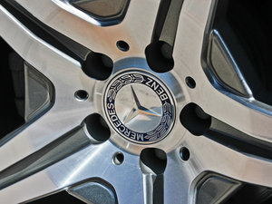 2011SL 300 Grand Edition ^