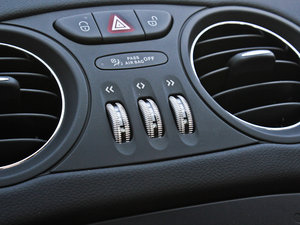 2011SL 300 Grand Edition п؅^