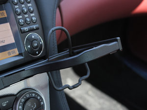 2011SL 300 Grand Edition п؅^