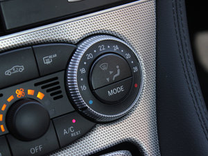 2011SL 300 Grand Edition п؅^