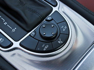 2011SL 300 Grand Edition п؅^