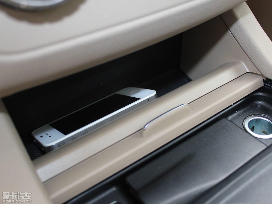 2012YM(j) ML 350 (dng)а