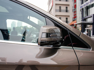 2012款B 180 细节外观