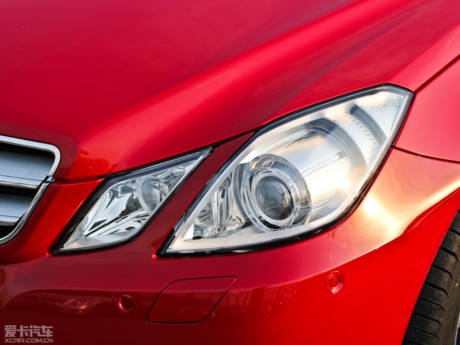 2011��YE���p�T E 260 CGI Coupe