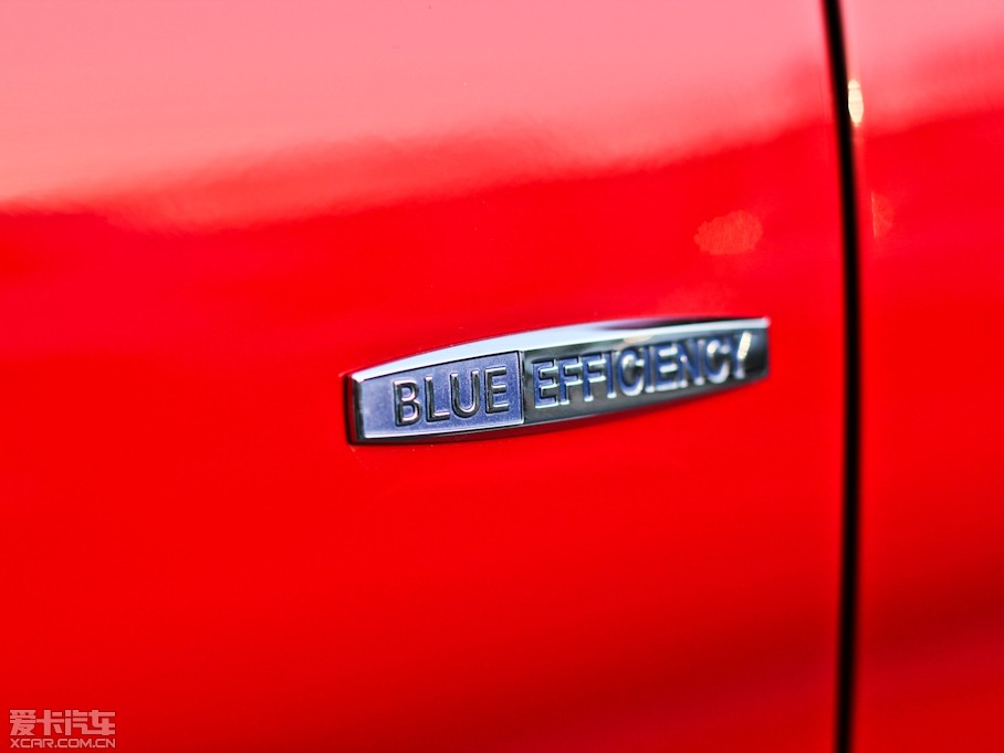 2011��YE���p�T E 260 CGI Coupe