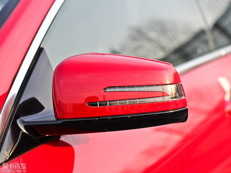 2011��YE���p�T E 260 CGI Coupe