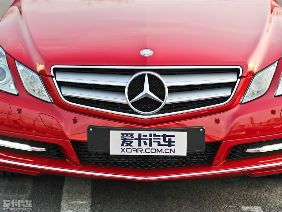 2011��YE���p�T E 260 CGI Coupe