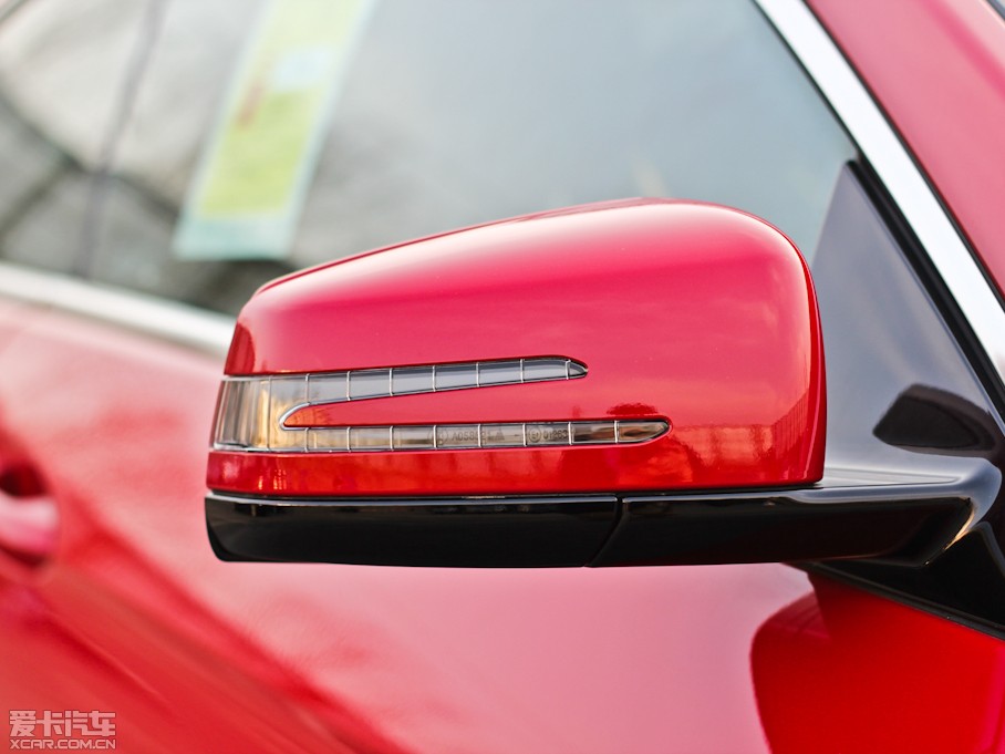 2011��YE���p�T E 260 CGI Coupe