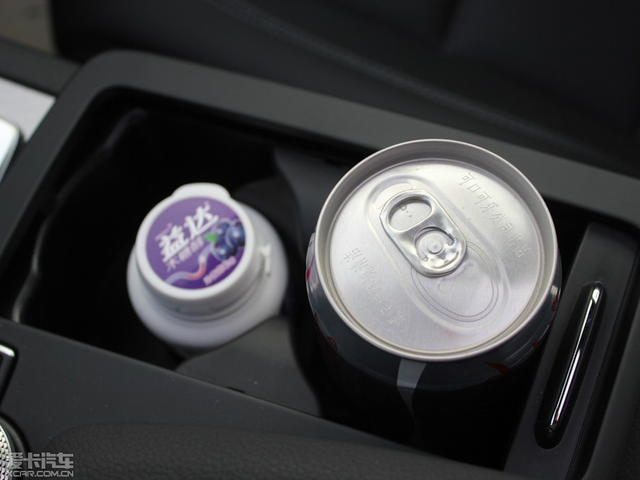 2011��YE���p�T E 260 CGI Coupe