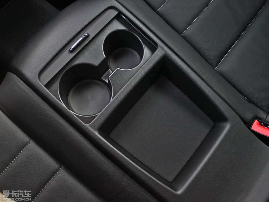 2011��YE��(j��)�p�T E 260 CGI Coupe