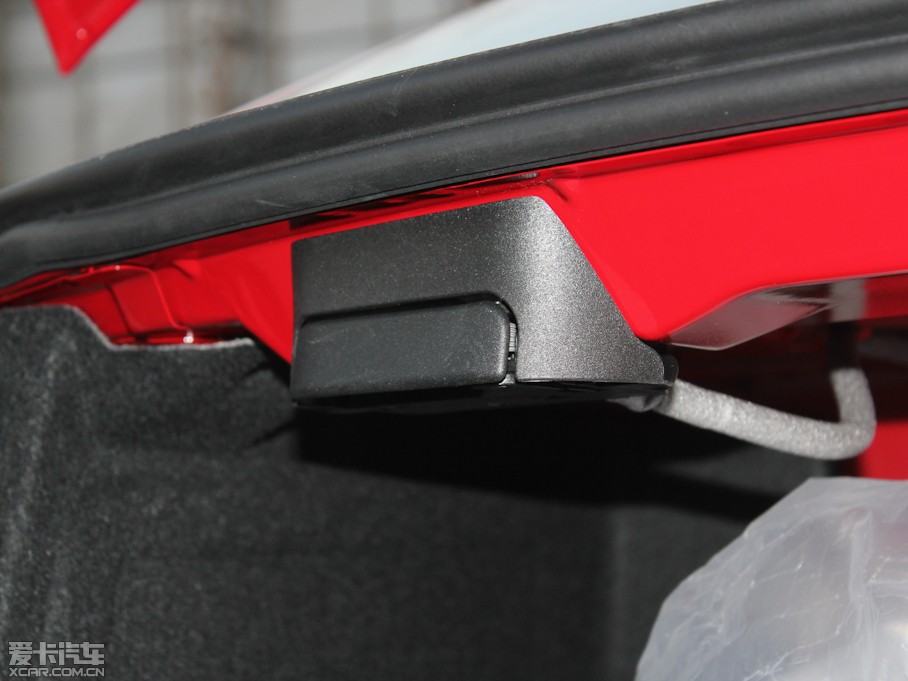 2011��YE���p�T E 260 CGI Coupe